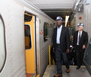 Governor Fashola inspecting the trains with Michael Schabas (Eko Rail)
